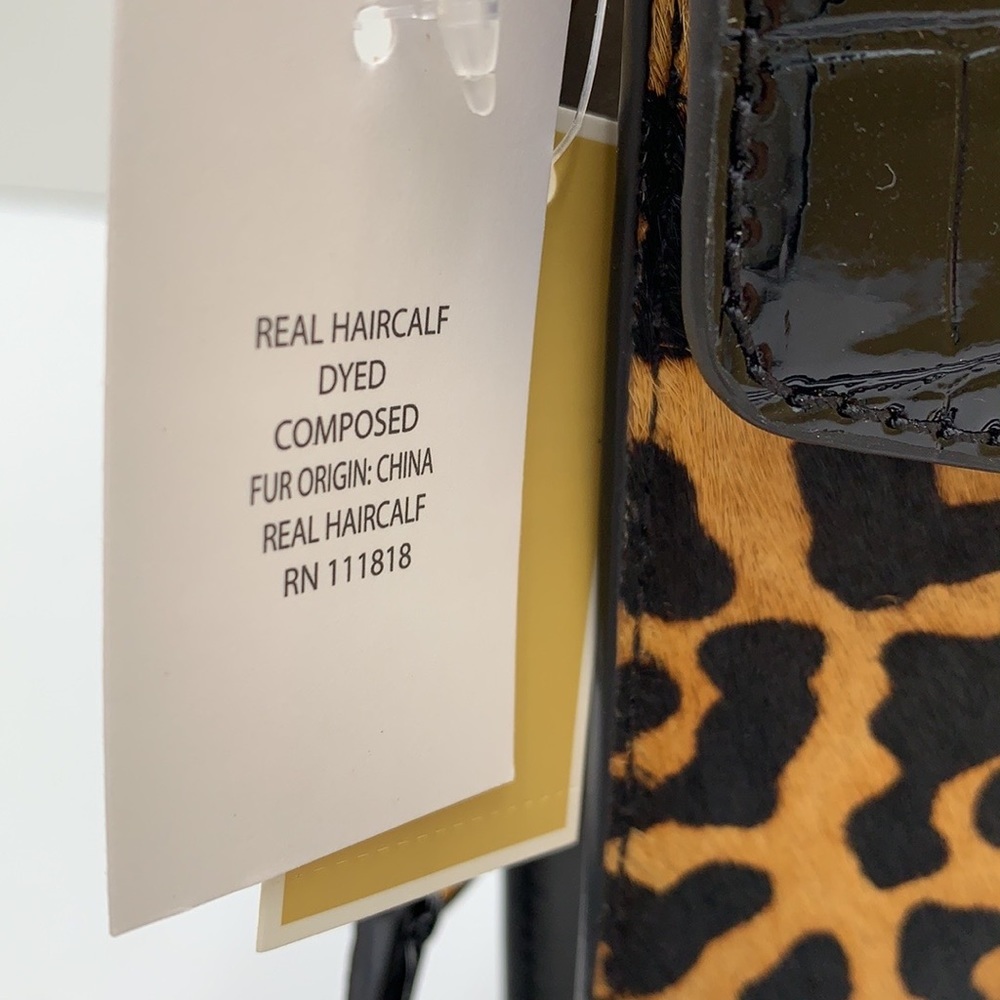 Brand New with Tag
Michael Kors Carmen Small NS Phone XBODY HairCalf
Black Multi - Picture 13 of 16